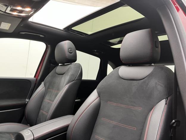 MERCEDES-BENZ Classe B 180 AMG Line  