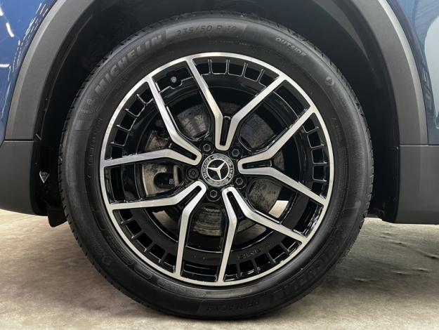 MERCEDES-BENZ EQB 250 AMG Line  