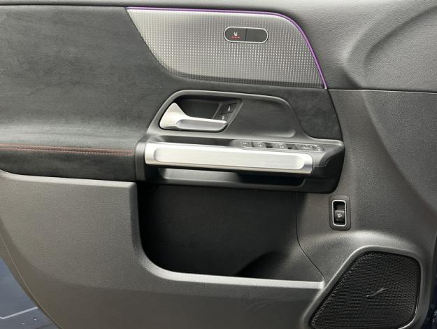 MERCEDES-BENZ EQB 250 AMG Line  