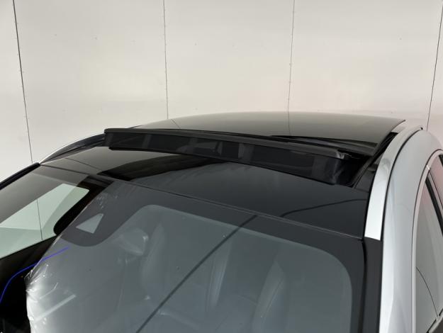 MERCEDES-BENZ GLA 250 e AMG Line  