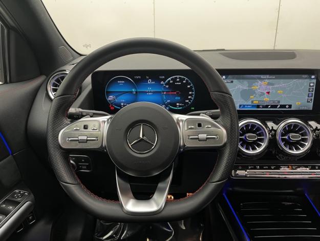 MERCEDES-BENZ GLA 250 e AMG Line  