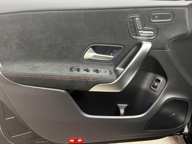 MERCEDES-BENZ Classe A 250 e Hybrid EQ Star Edition  Classe A 250 e Hybrid EQ Edition 140