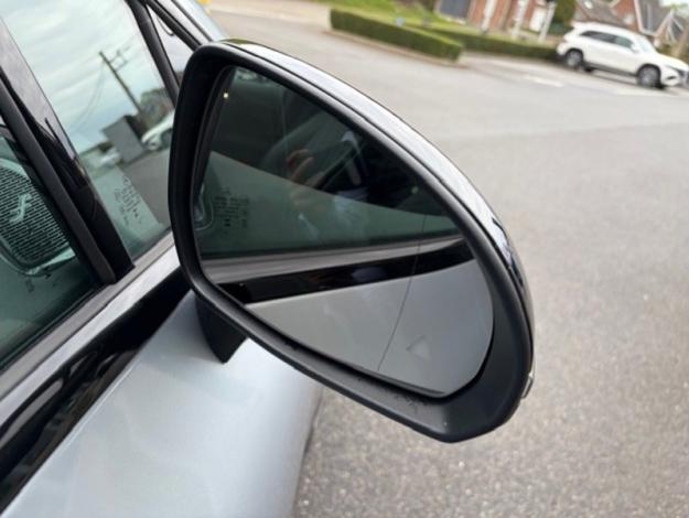 MERCEDES-BENZ EQE EQE 300