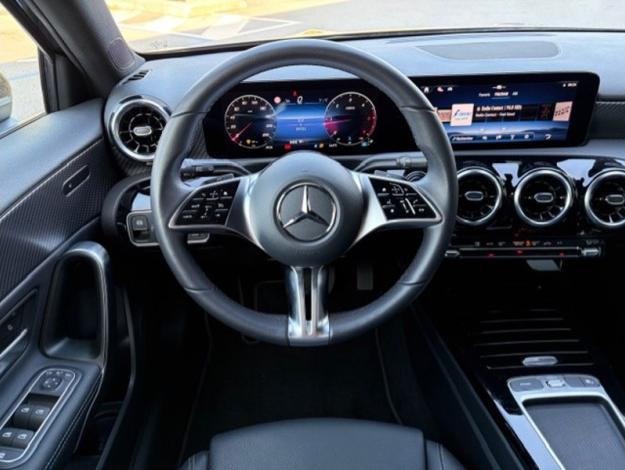 MERCEDES-BENZ A-Klasse A 180 d