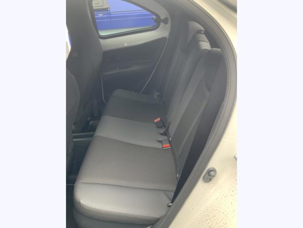 TOYOTA Aygo X Hybride 116h GR Sport  AYGO X CROSSOVER 116H GR SPORT JBL VD MC26