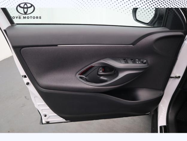 TOYOTA Yaris Cross 1.5 HYBRID 130H DesignPackCargo MC24  