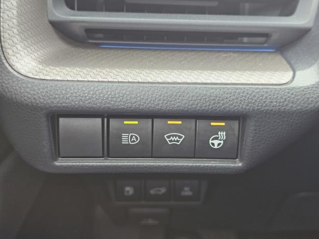 TOYOTA Prius Prius Hybride Rechargeable 223ch Lounge  