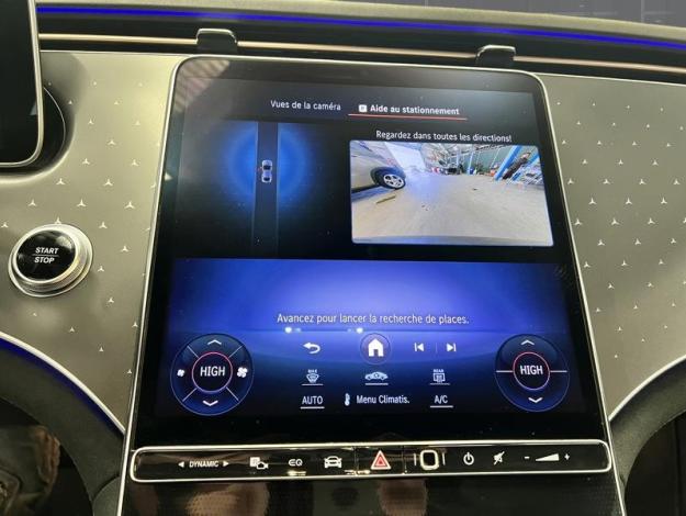 MERCEDES-BENZ EQE 300 AMG Line Toit Pano  