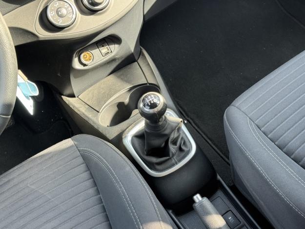 TOYOTA Yaris 70 VVT-i Design  1.0 69 ch 