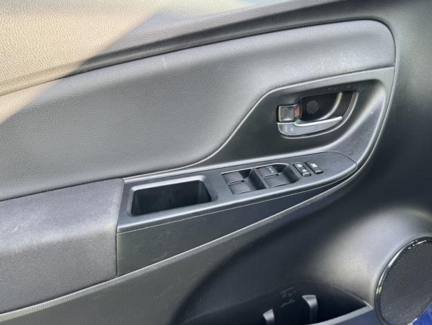 TOYOTA Yaris 70 VVT-i Design  1.0 69 ch 