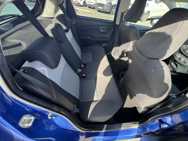 TOYOTA Yaris 70 VVT-i Design  1.0 69 ch 