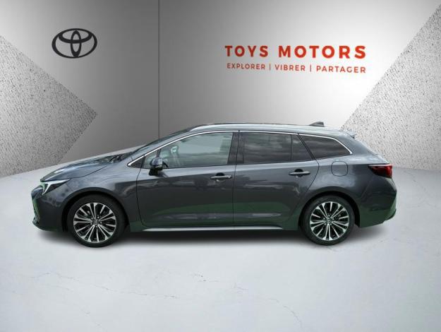 TOYOTA Corolla Touring Sports Hybride 1.8L 140h Design  