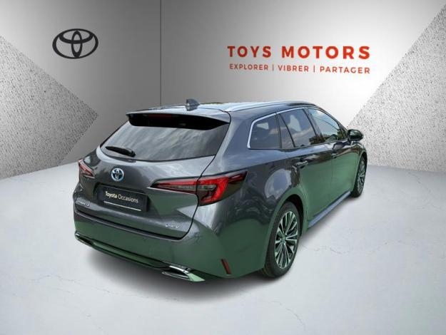 TOYOTA Corolla Touring Sports Hybride 1.8L 140h Design  