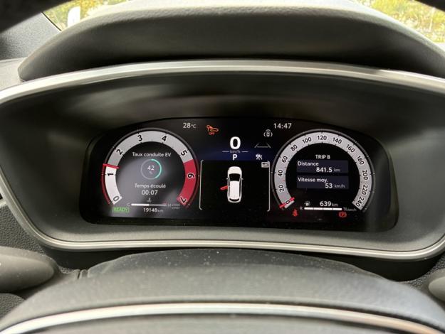 TOYOTA Corolla Touring Sports Hybride 1.8L 140h Design  