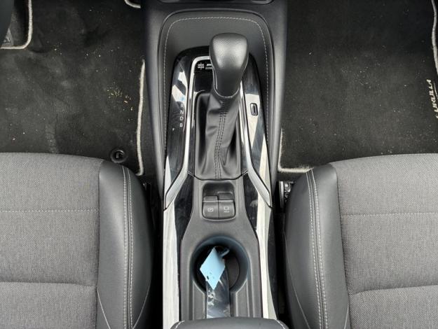 TOYOTA Corolla Touring Sports Hybride 1.8L 140h Design  