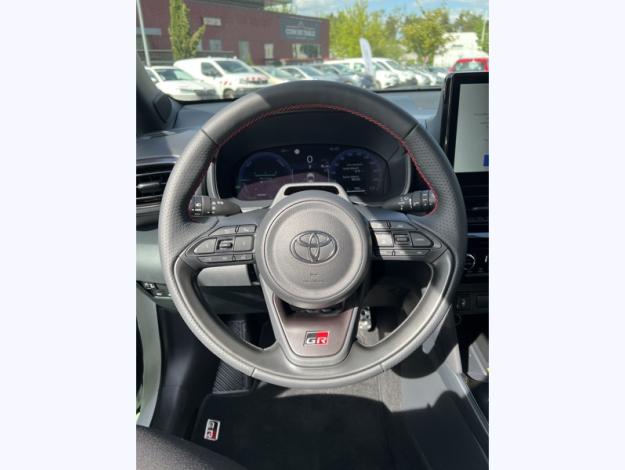 TOYOTA Yaris Cross 1.5 HYBRID 130H GR SPORT AUTO  YARIS CROSS 130H 2WD GR SPORT MY26
