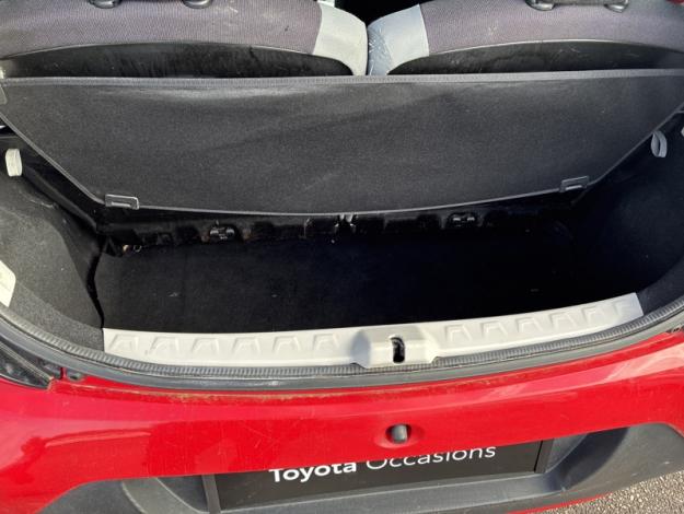 TOYOTA Aygo 1.0 VVT-i x-play  