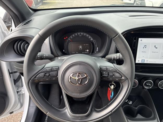 TOYOTA Aygo X 1.0 VVT-i 72 Dynamic  