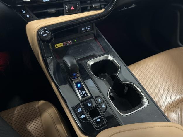 LEXUS NX 450H+ 4WD Executive  