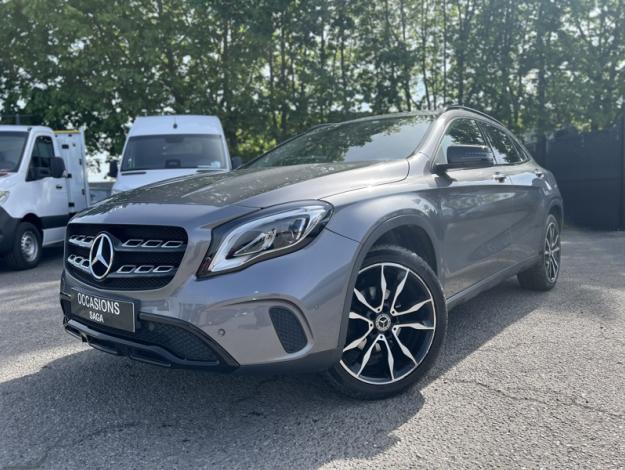 MERCEDES-BENZ GLA 180 tout terrain  