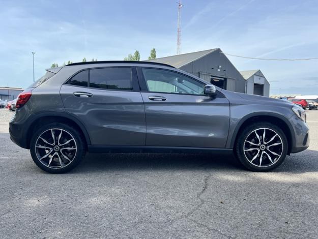 MERCEDES-BENZ GLA-Klasse GLA 180 Off-Roader