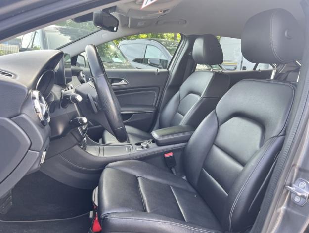 MERCEDES-BENZ GLA-Klasse GLA 180 Off-Roader