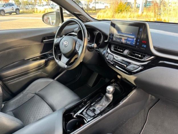 TOYOTA C-HR 1.8 Hybride 122H Graphic + Pack Premium  