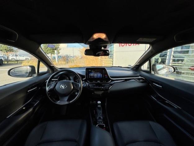 TOYOTA C-HR 1.8 Hybride 122H Graphic + Pack Premium  