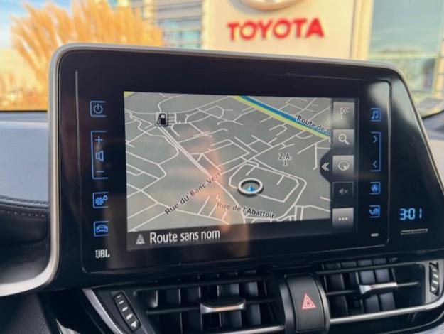 TOYOTA C-HR 1.8 Hybride 122H Graphic + Pack Premium  