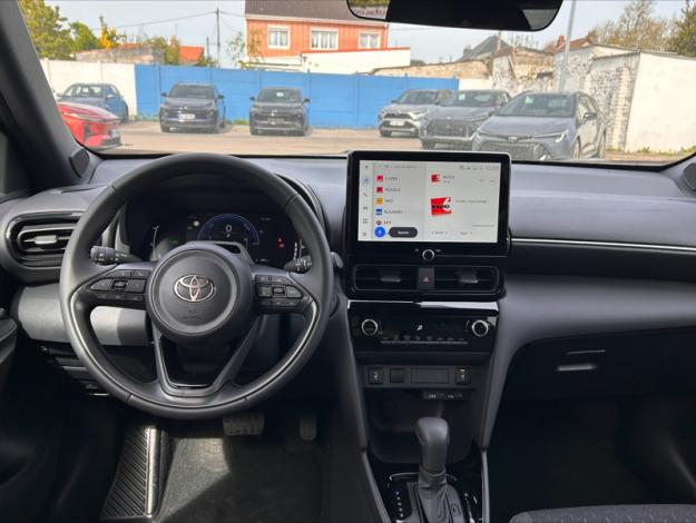 TOYOTA Yaris Cross 1.5 130h Design Pack Cargo  