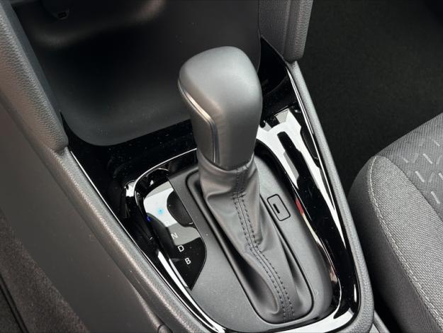 TOYOTA Yaris Cross 1.5 130h Design Pack Cargo  