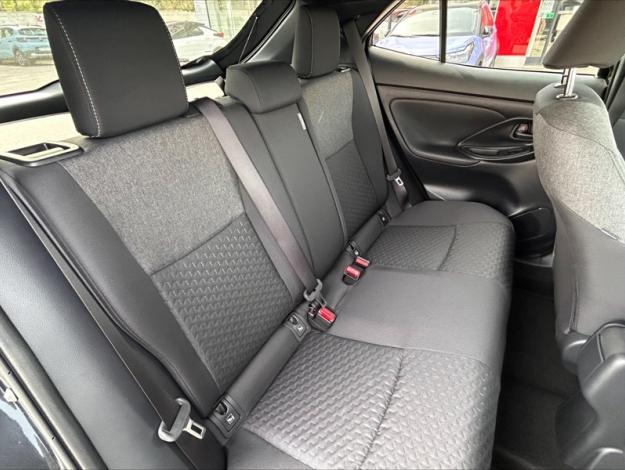 TOYOTA Yaris Cross 1.5 130h Design Pack Cargo  