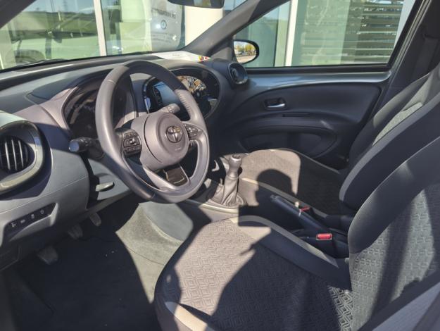 TOYOTA Aygo X 1.0 VVT-i 72 Design  