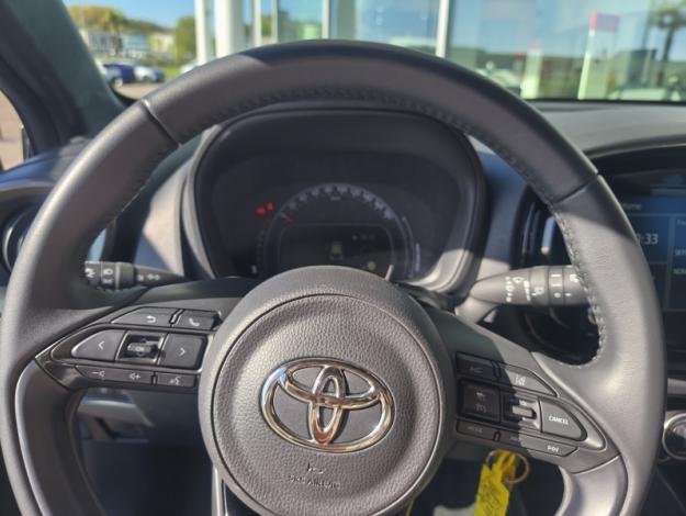 TOYOTA Aygo X 1.0 VVT-i 72 Design  