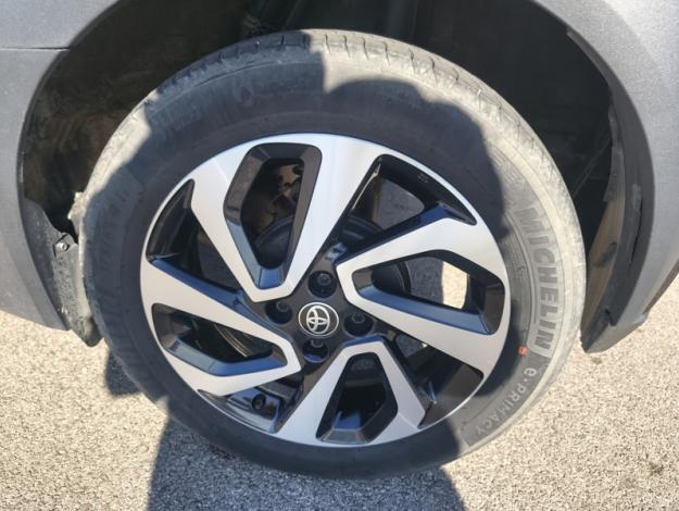TOYOTA Aygo X 1.0 VVT-i 72 Design  