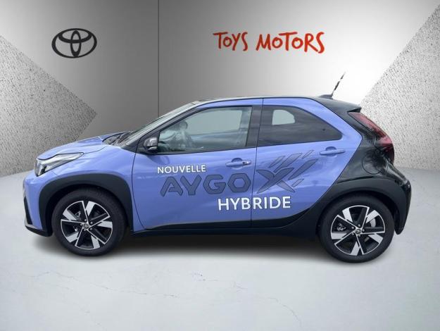 TOYOTA Aygo X Hybride 116h Graphic Zen  