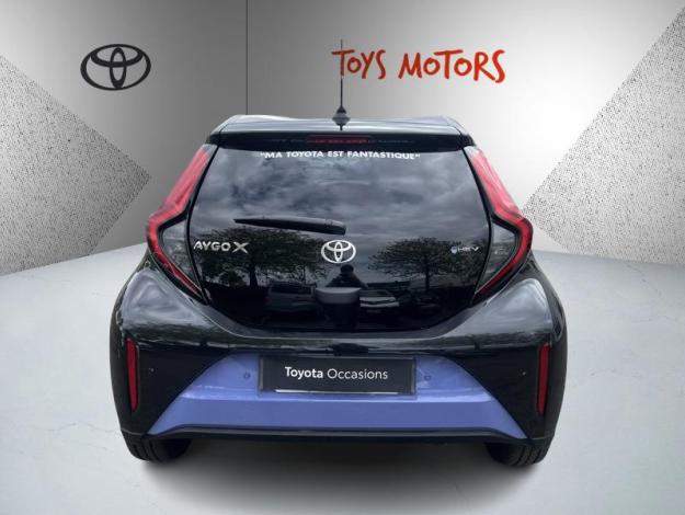 TOYOTA Aygo X Hybride 116h Graphic Zen  