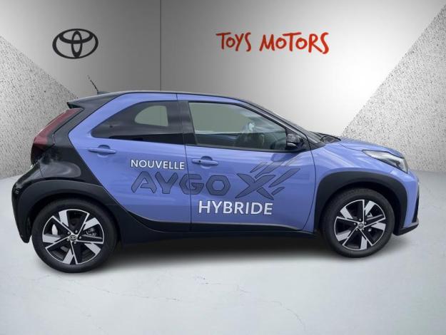 TOYOTA Aygo X Hybride 116h Graphic Zen  