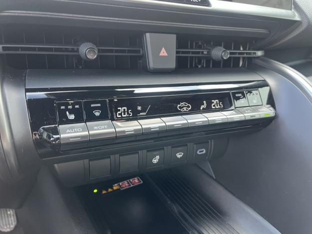 TOYOTA C-HR 1.8 Hybride 140 Graphic  C HR HYBRID 140 GRAPHIC MY26