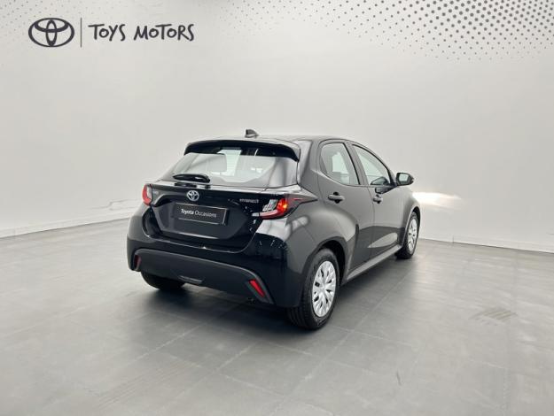 TOYOTA Yaris 116h Dynamic  