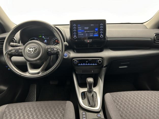 TOYOTA Yaris 116h Dynamic  