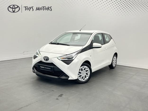 TOYOTA Aygo 1.0 VVT-i x-play  72 ch 