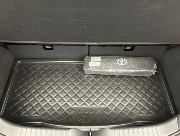 TOYOTA Aygo X 1.0  S-CVT 72 Air Limited   