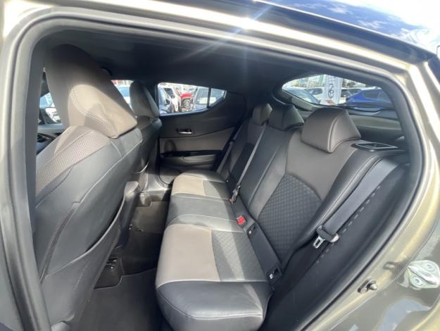 TOYOTA C-HR 2.0 hybride 184 Distinctive  