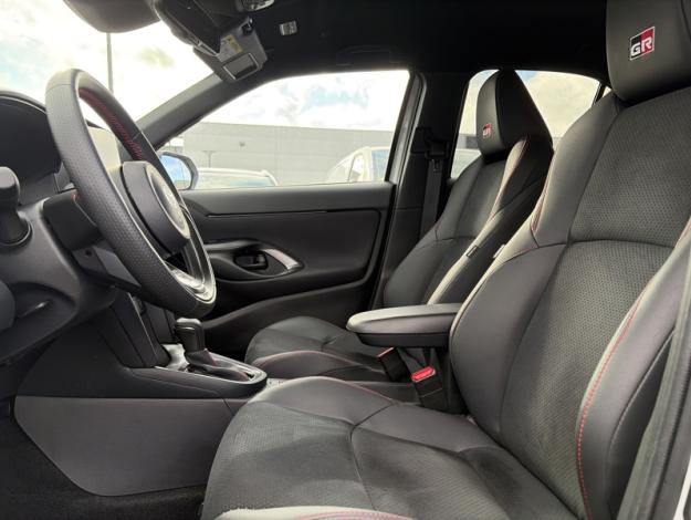 TOYOTA Yaris Cross 130h GR Sport techno  