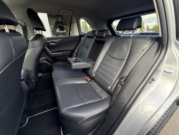 TOYOTA RAV4 Hybride 2WD 218ch Lounge  
