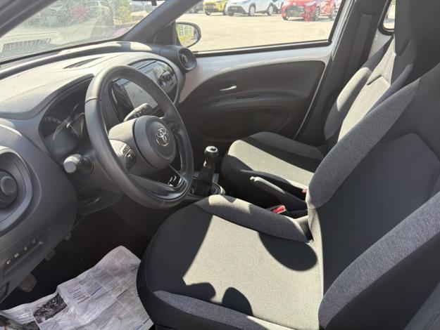 TOYOTA Aygo X 1.0 VVT-i 72 Dynamic   