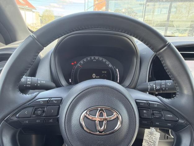 TOYOTA Aygo X 1.0 VVT-i 72 Dynamic   
