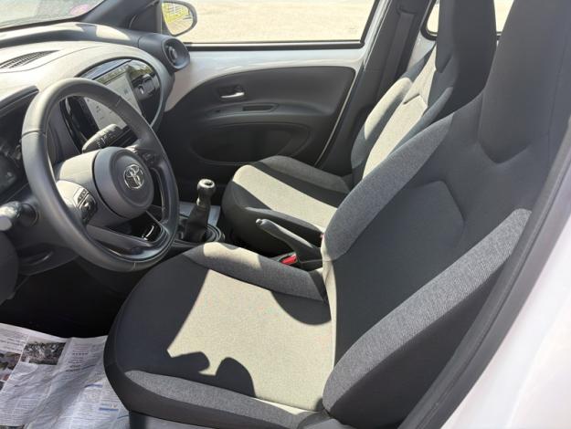 TOYOTA Aygo X 1.0 VVT-i 72 Dynamic  