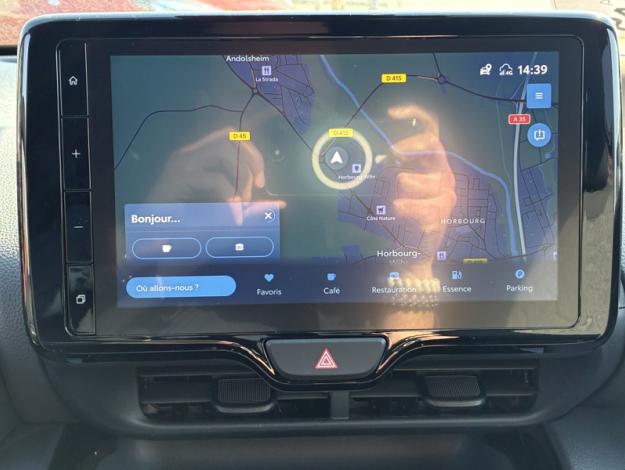 TOYOTA Yaris Cross 116h Design cargo   